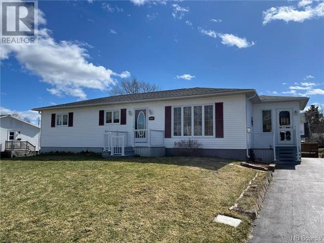 122 Tardy Avenue, House detached with 3 bedrooms, 2 bathrooms and null parking in Miramichi NB | Image 1