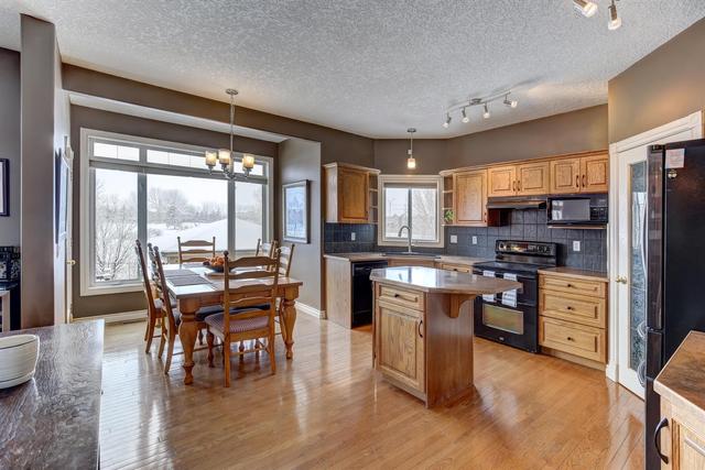 717 Woodside Bay Nw, House detached with 4 bedrooms, 3 bathrooms and 4 parking in Airdrie AB | Image 8