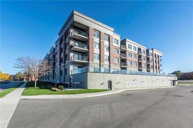 102 - 1 Redfern Ave, Condo with 2 bedrooms, 1 bathrooms and 1 parking in Hamilton ON | Image 18