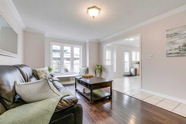 2232 Kenneth Cres, House detached with 3 bedrooms, 3 bathrooms and 3 parking in Burlington ON | Image 31