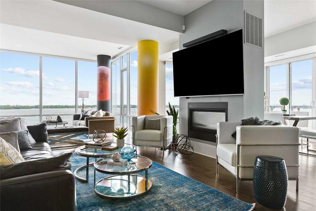 1006 - 29 Queens Quay E, Condo with 2 bedrooms, 3 bathrooms and 2 parking in Toronto ON | Image 23
