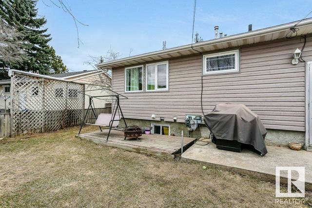 7008 76 St Nw, House detached with 4 bedrooms, 2 bathrooms and null parking in Edmonton AB | Image 47