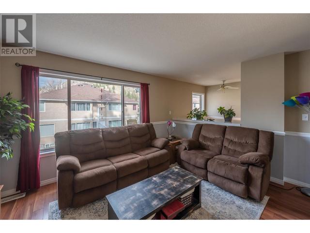 137 - 1458 Penticton Avenue, House attached with 3 bedrooms, 1 bathrooms and 1 parking in Penticton BC | Image 9