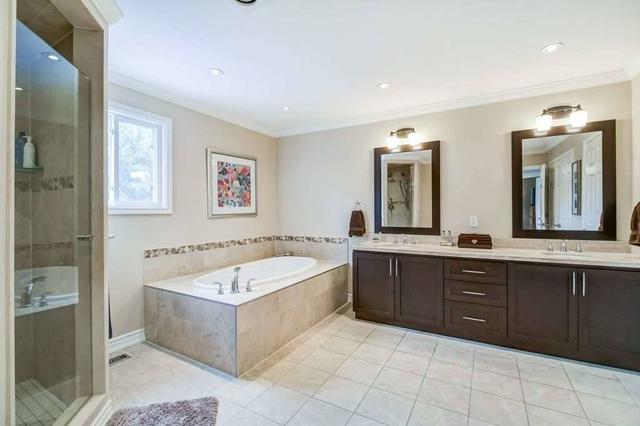49 Spanhouse Cres, House detached with 4 bedrooms, 5 bathrooms and 6 parking in Markham ON | Image 14