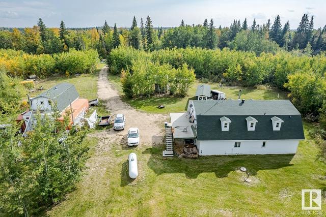 23118 Twp 584, House detached with 4 bedrooms, 3 bathrooms and 10 parking in Thorhild County AB | Image 8