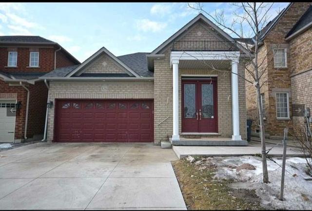 126 Edenbrook Hill Dr, House detached with 2 bedrooms, 3 bathrooms and 6 parking in Brampton ON | Image 1