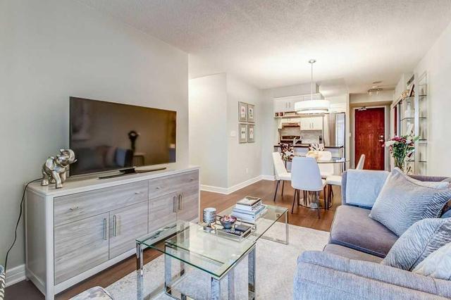 1702 - 16 Harrison Garden Blvd, Condo with 2 bedrooms, 2 bathrooms and 1 parking in Toronto ON | Image 9