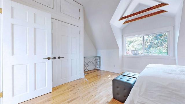 64 De Grassi St, House semidetached with 3 bedrooms, 2 bathrooms and 0 parking in Toronto ON | Image 6