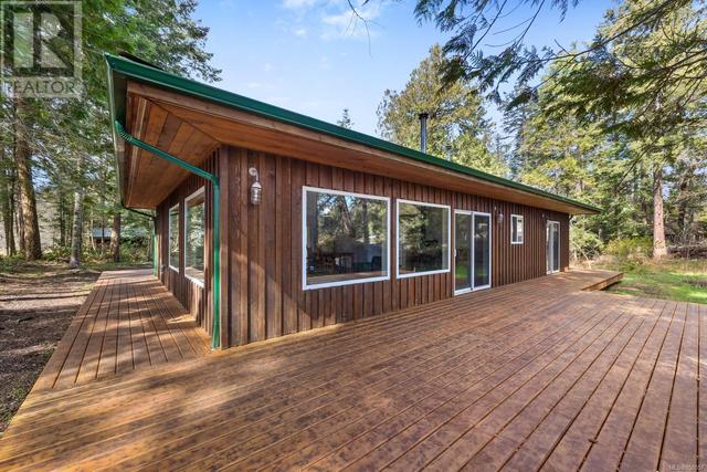 2 Spring Bay Rd, House detached with 2 bedrooms, 1 bathrooms and 7 parking in Powell River E BC | Image 29