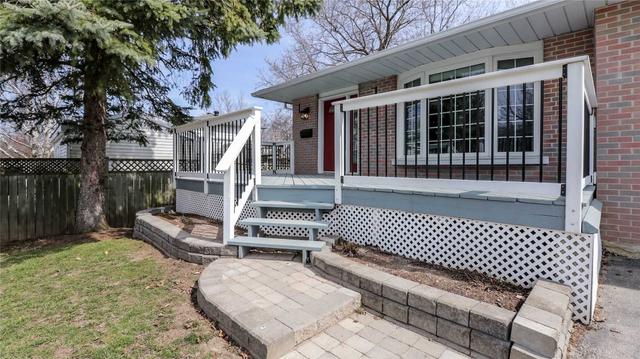 31 Jeffrey St, House detached with 3 bedrooms, 2 bathrooms and 3 parking in Barrie ON | Image 23