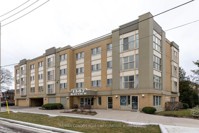 401 - 1387 Bayview Ave, Condo with 2 bedrooms, 2 bathrooms and 1 parking in Toronto ON | Image 1