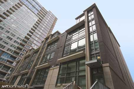 th 15 - 57 East Liberty St, Townhouse with 2 bedrooms, 2 bathrooms and 1 parking in Toronto ON | Image 1