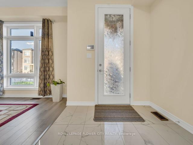 26 Ravenbury St, House attached with 3 bedrooms, 4 bathrooms and 3 parking in Brampton ON | Image 34