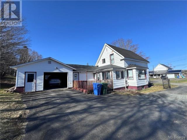 7 Terrace Street, House detached with 3 bedrooms, 2 bathrooms and null parking in Perth Andover NB | Image 3