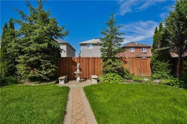 38 Batteaux St, House detached with 4 bedrooms, 3 bathrooms and 4 parking in Barrie ON | Image 25