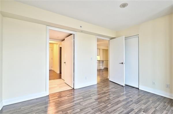 1002e - 555 Wilson Ave, Condo with 2 bedrooms, 2 bathrooms and 1 parking in Toronto ON | Image 9