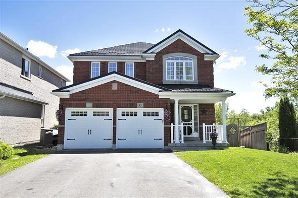 92 Shoniker Dr, House detached with 4 bedrooms, 4 bathrooms and 4 parking in Newmarket ON | Image 1