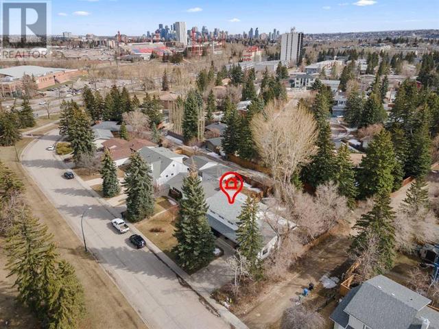 2419 Usher Road Nw, House detached with 4 bedrooms, 2 bathrooms and 4 parking in Calgary AB | Image 4