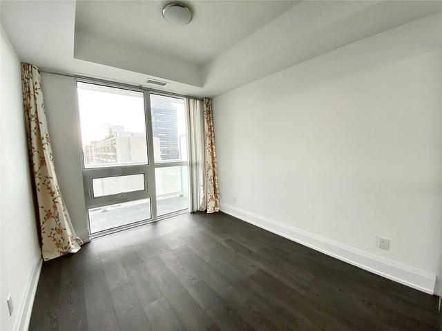1312 - 101 Erskine Ave, Condo with 1 bedrooms, 1 bathrooms and 1 parking in Toronto ON | Image 18