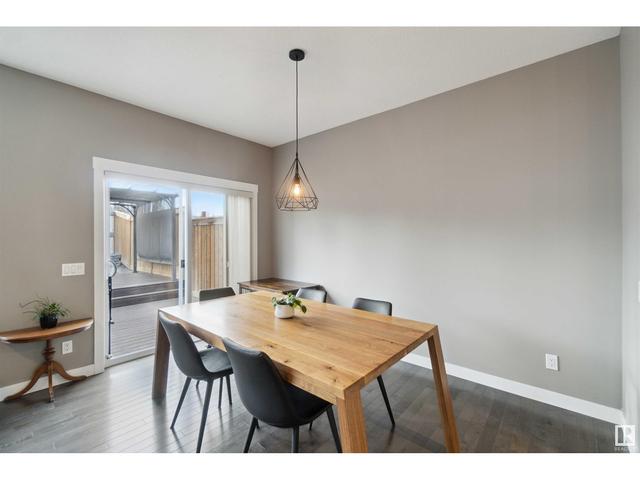 9926 207a St Nw, House semidetached with 3 bedrooms, 2 bathrooms and null parking in Edmonton AB | Image 6