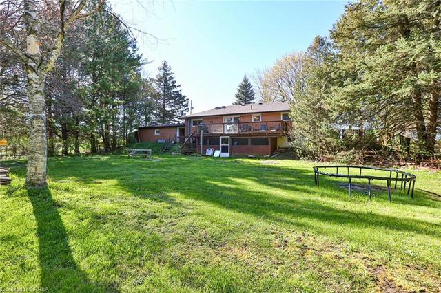 4 Sixth Concession Road, House detached with 4 bedrooms, 2 bathrooms and 6 parking in Brant ON | Image 43