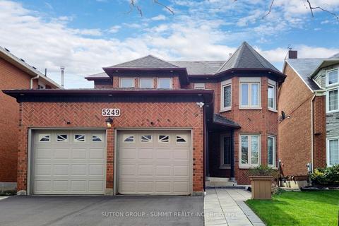 5249 Champlain Tr, House detached with 4 bedrooms, 4 bathrooms and 4 parking in Mississauga ON | Card Image