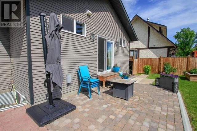 3541 44 Avenue, House detached with 4 bedrooms, 3 bathrooms and 4 parking in Red Deer AB | Image 11