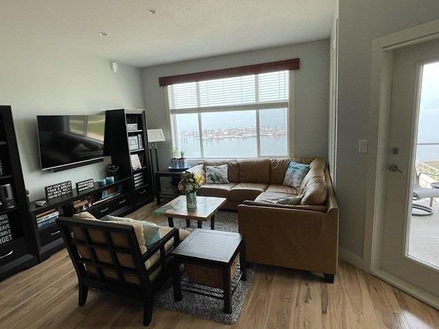 215 - 302 Mara Lake Lane, Condo with 2 bedrooms, 3 bathrooms and 2 parking in Sicamous BC | Image 18