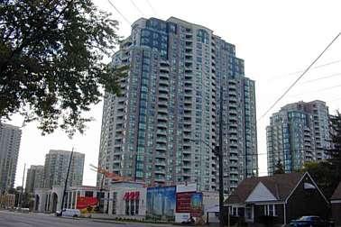 2305 - 7 Lorraine Dr, Condo with 3 bedrooms, 2 bathrooms and 1 parking in Toronto ON | Image 1