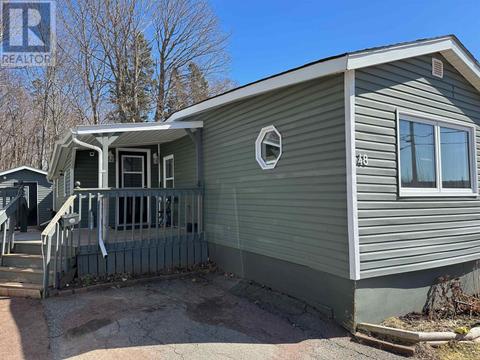 48 Linkletter Estates, Home with 2 bedrooms, 1 bathrooms and null parking in Summerside PE | Card Image