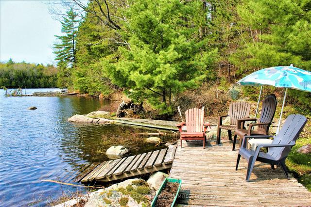 2807 Mackie Lake, House detached with 4 bedrooms, 1 bathrooms and 0 parking in North Frontenac ON | Image 10