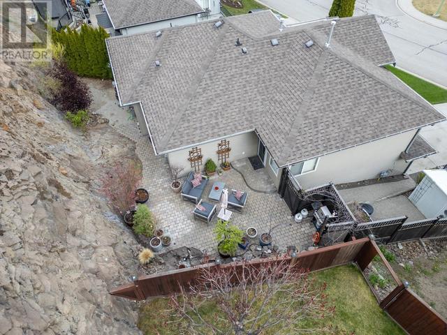2304 Shannon Heights Place, House detached with 4 bedrooms, 2 bathrooms and 6 parking in West Kelowna BC | Image 31