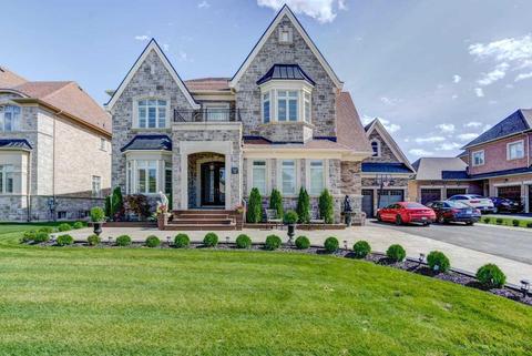 12 Kelways Circ, House detached with 6 bedrooms, 6 bathrooms and 12 parking in Brampton ON | Card Image