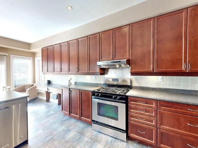 30 Appleview Rd, House detached with 4 bedrooms, 5 bathrooms and 4 parking in Markham ON | Image 3