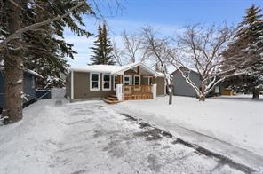 8627 48 Avenue Nw, House detached with 4 bedrooms, 3 bathrooms and 3 parking in Calgary AB | Image 5