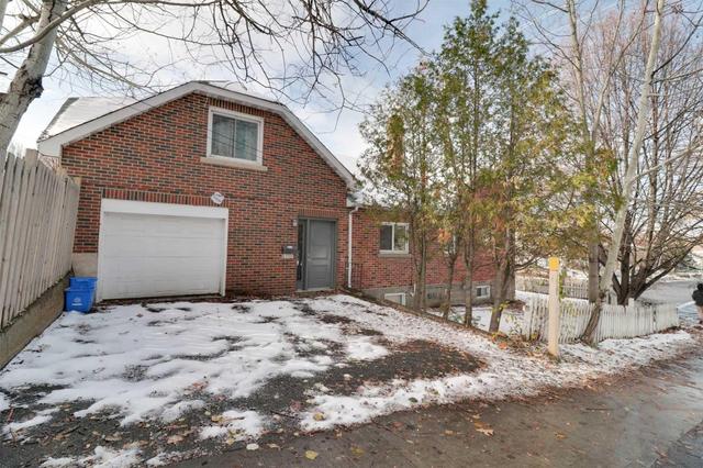 363 Kathleen St, House detached with 3 bedrooms, 3 bathrooms and 4 parking in Greater Sudbury ON | Image 4