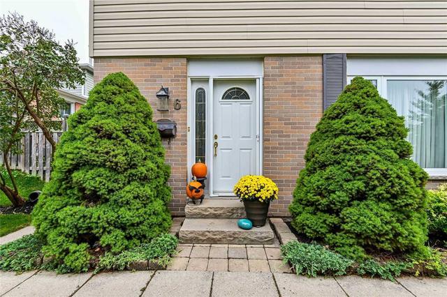 6 Sutherland Ave, House detached with 4 bedrooms, 2 bathrooms and 2 parking in Brampton ON | Image 32