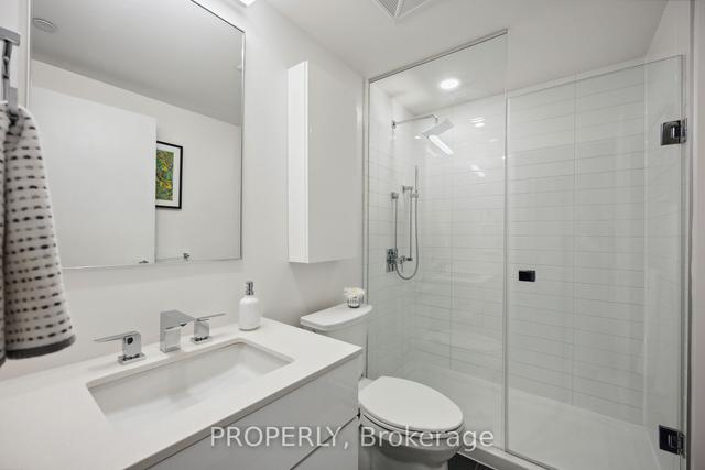 1105 - 25 Richmond St E, Condo with 2 bedrooms, 2 bathrooms and 0 parking in Toronto ON | Image 38