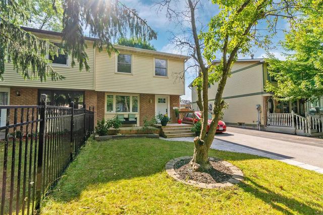 310 Shamrock Crt, House semidetached with 3 bedrooms, 2 bathrooms and 3 parking in Oshawa ON | Image 12