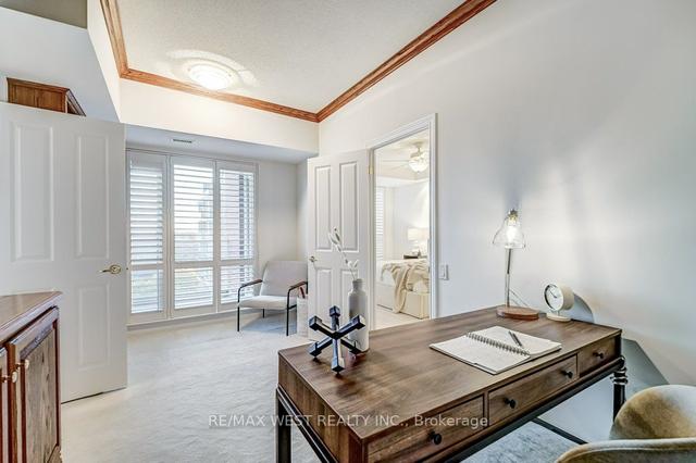lph2 - 50 Old Mill Rd, Condo with 2 bedrooms, 3 bathrooms and 3 parking in Oakville ON | Image 19