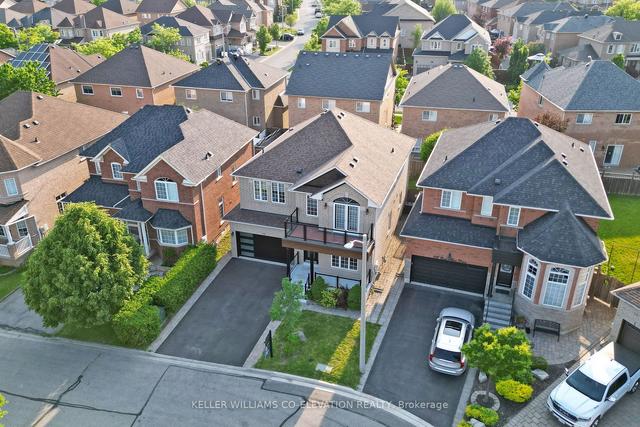 114 Casa Nova Dr, House detached with 4 bedrooms, 4 bathrooms and 6 parking in Vaughan ON | Image 12