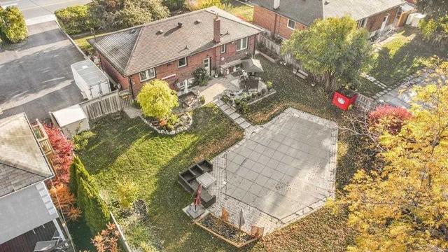 382 Third Line, House detached with 3 bedrooms, 2 bathrooms and 6 parking in Oakville ON | Image 21