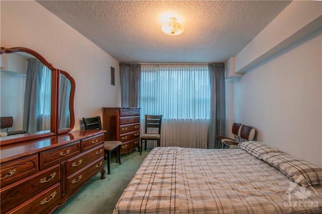 106 - 555 Brittany Drive, Condo with 2 bedrooms, 2 bathrooms and 1 parking in Ottawa ON | Image 17