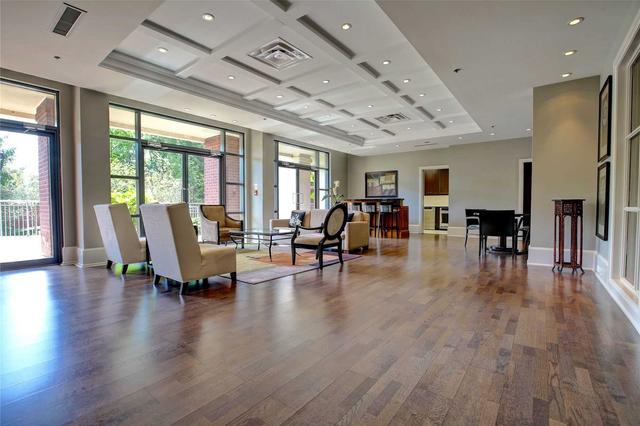 510 - 2855 Bloor St, Condo with 1 bedrooms, 2 bathrooms and 1 parking in Toronto ON | Image 10