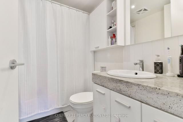 905 - 33 Singer Crt, Condo with 2 bedrooms, 2 bathrooms and 1 parking in Toronto ON | Image 26