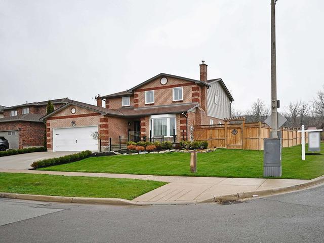 2483 Overton Dr, House detached with 4 bedrooms, 4 bathrooms and 4 parking in Burlington ON | Image 20