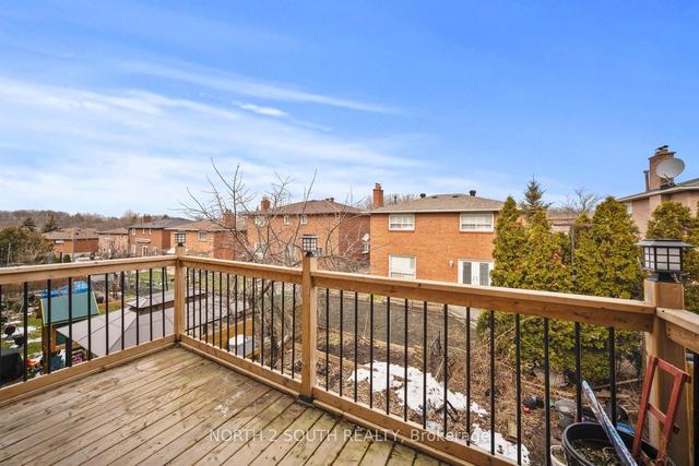 106 Benjamin Boake Tr, House semidetached with 4 bedrooms, 3 bathrooms and 5 parking in Toronto ON | Image 13