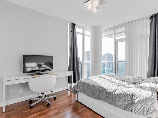 ph215 - 17 Anndale Dr, Condo with 2 bedrooms, 2 bathrooms and 2 parking in Toronto ON | Image 6