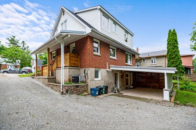 110 Codrington St, House detached with 3 bedrooms, 3 bathrooms and 3 parking in Barrie ON | Image 23