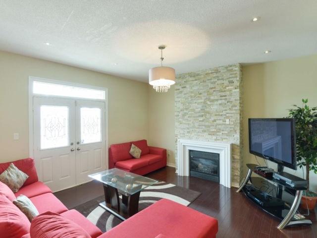 64 Hardgate Cres, House detached with 4 bedrooms, 4 bathrooms and 4 parking in Brampton ON | Image 9
